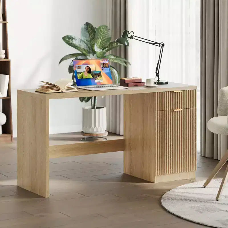 Scrivania direzionale da 150 cm con contenitore, scrivania moderna con cassetto e armadietto, scrivania per computer con scanalature in legno, workstation, tavolo da conferenza per studio, rovere naturale
