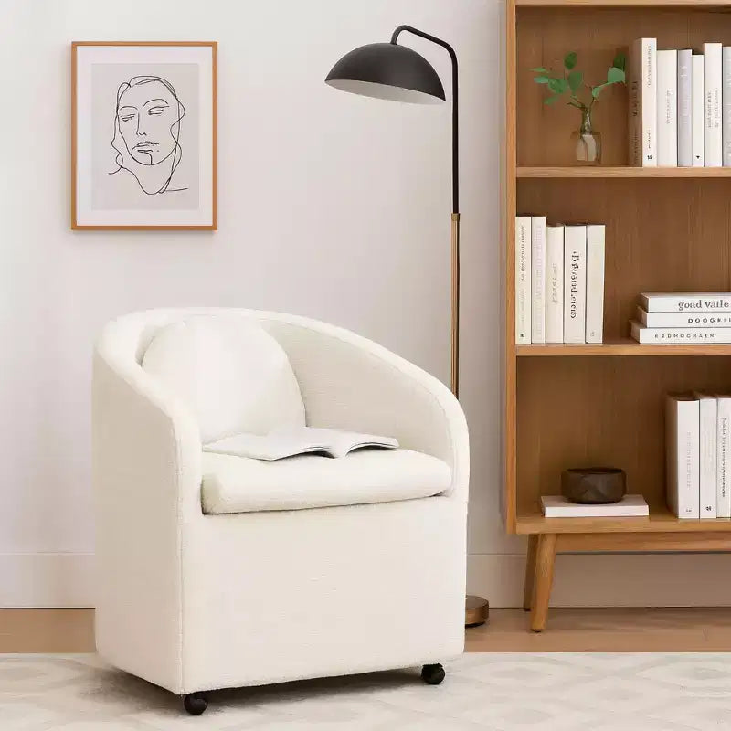 Poltrona Girevole Accent in Ciniglia Moderna con Schienale Arrotondato e Base Girevole a 360°, per Soggiorno o Camera da Letto, Beige