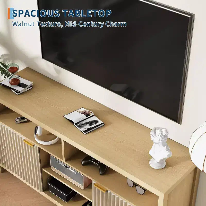 Mobile TV scanalato per TV da 65 pollici, Consolle multimediale moderna di metà secolo con ripiani regolabili, Mobiletto sottile per l'intrattenimento in stile rustico