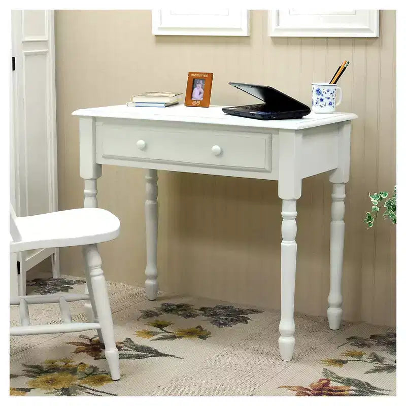 Scrivania Eleanor Wood con cassetti