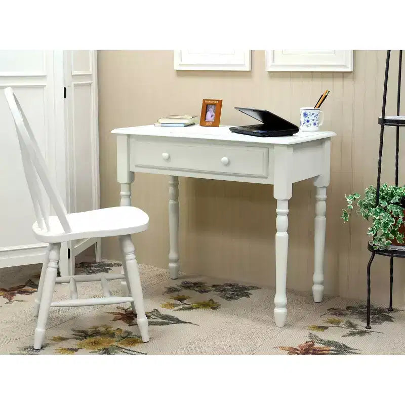 Scrivania Eleanor Wood con cassetti