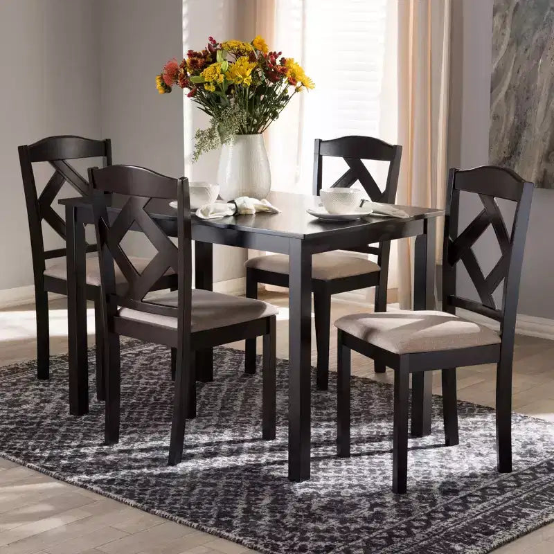 Set 5 pz. tavolo da pranzo in tessuto moderno e contemporaneo marrone scuro/beige: tavolo rettangolare, sedie in poliestere