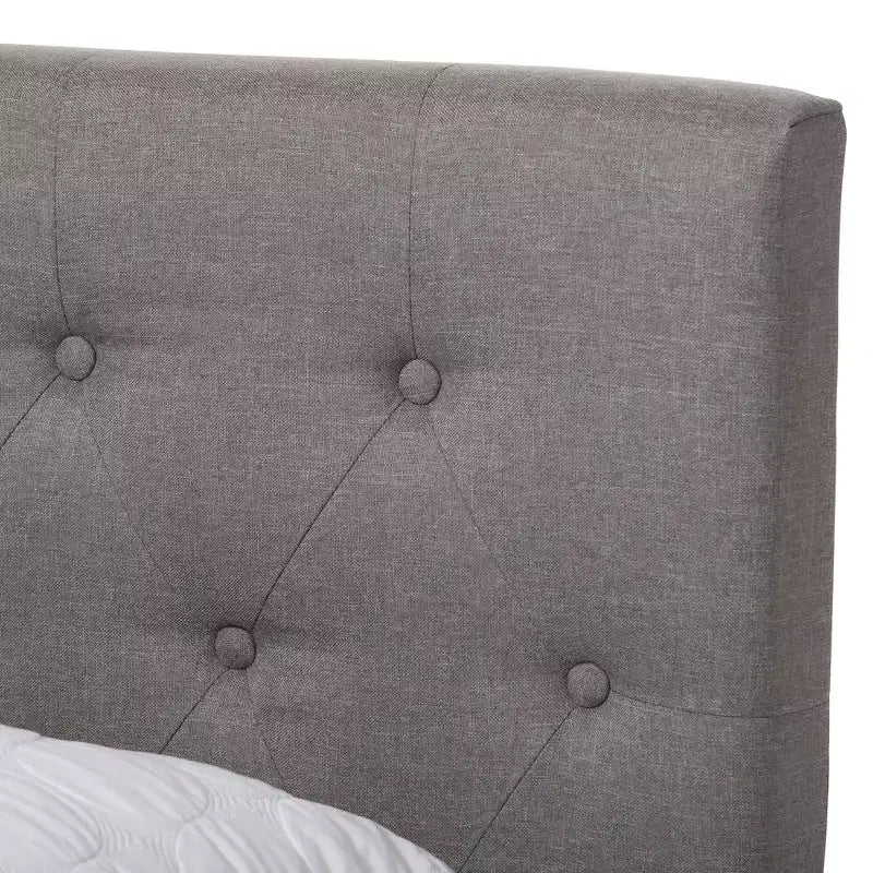 Letto imbottito in tessuto moderno e contemporaneo